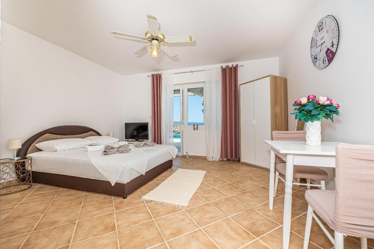 Bella Adria Apartmani Драмаль Экстерьер фото