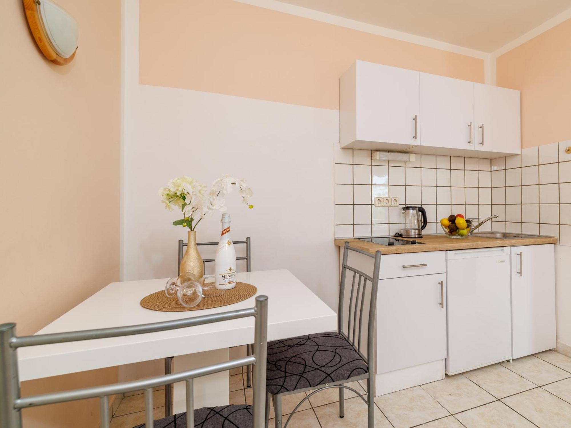 Bella Adria Apartmani Драмаль Экстерьер фото